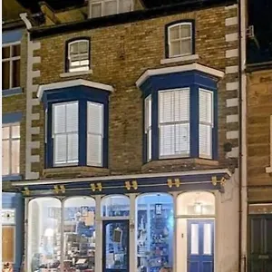 brand-new-the-old-post-office-apartment-staithes.yorkshirehotels.net/